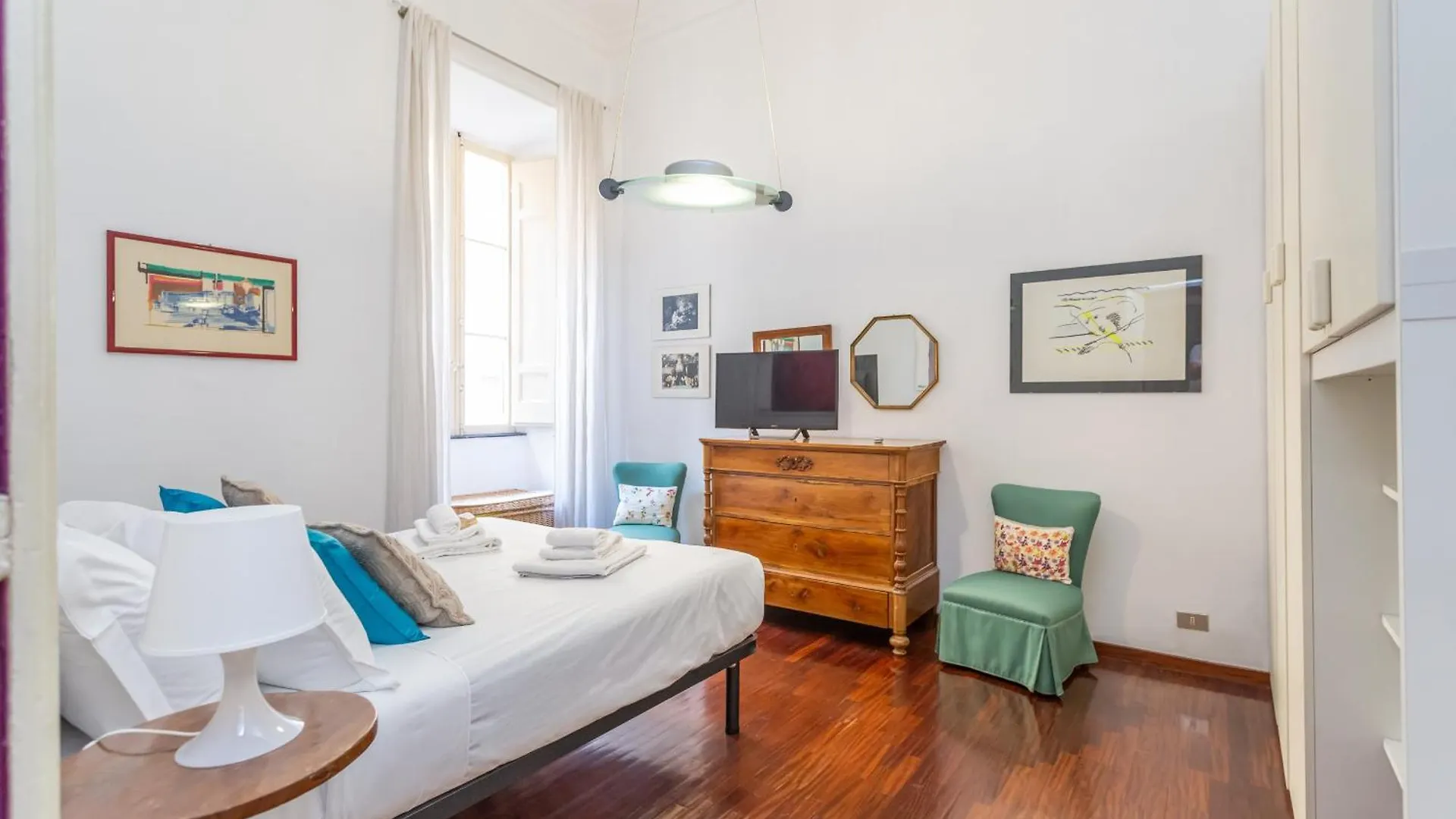 Spanish Steps Purple Retreat Apartment Rome