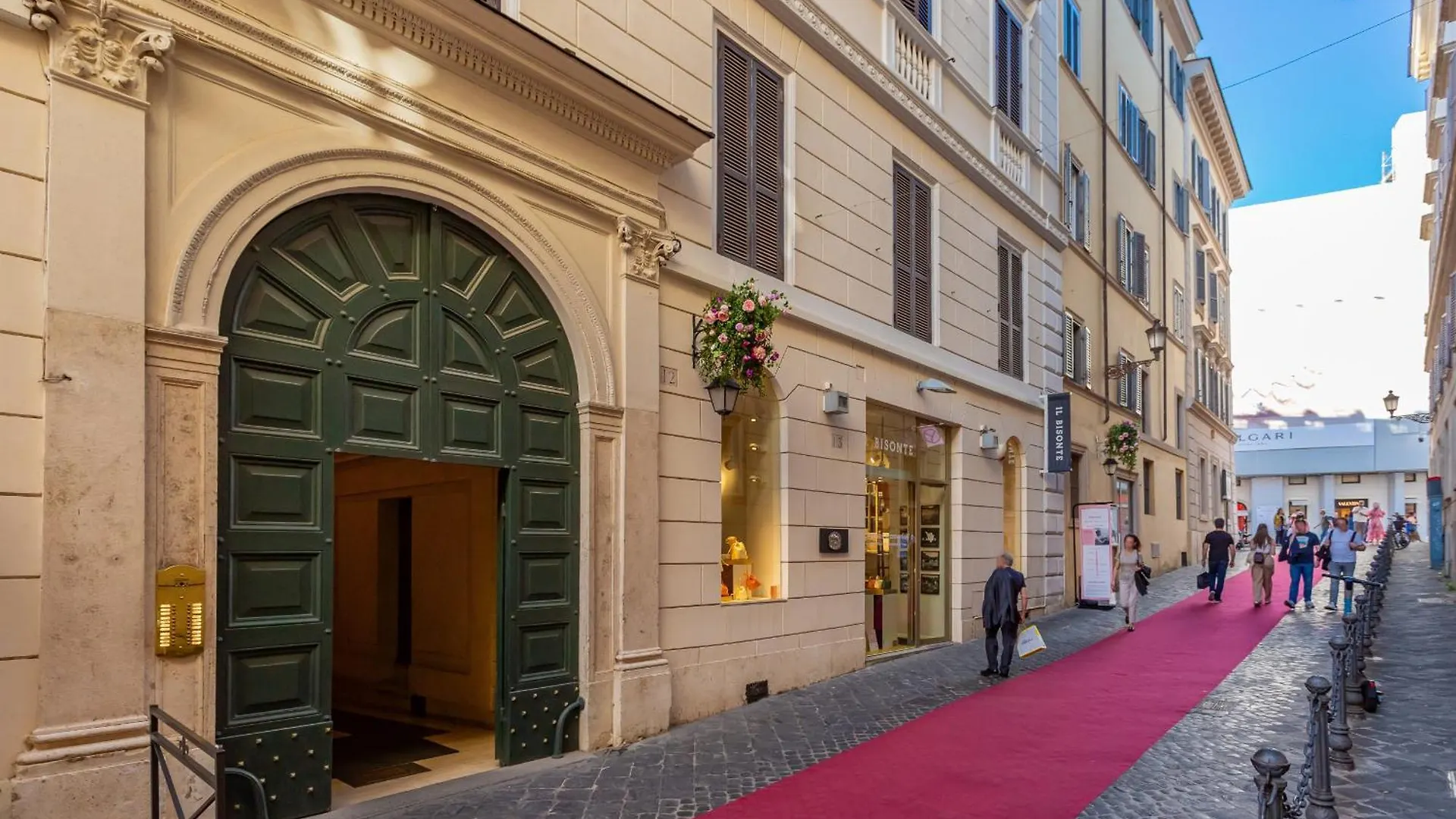 Spanish Steps Purple Retreat Apartment Rome