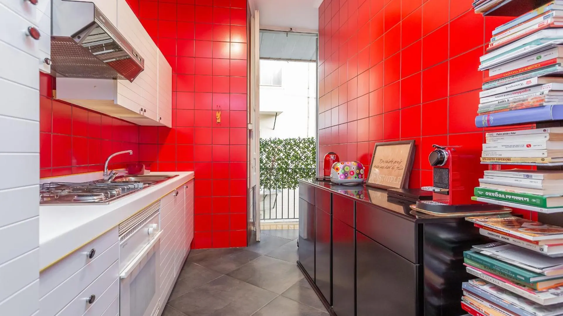 Spanish Steps Purple Retreat Apartment Rome
